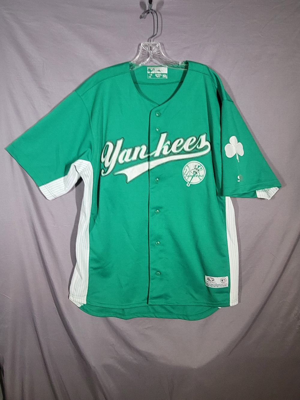 NY Yankees Green St Patrick’s Day Jersey Men’s L Rare MLB Baseball